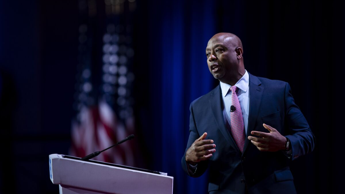 Tim Scott Openly Criticizes DeSantis’ Stance on Florida’s Black History Curriculum