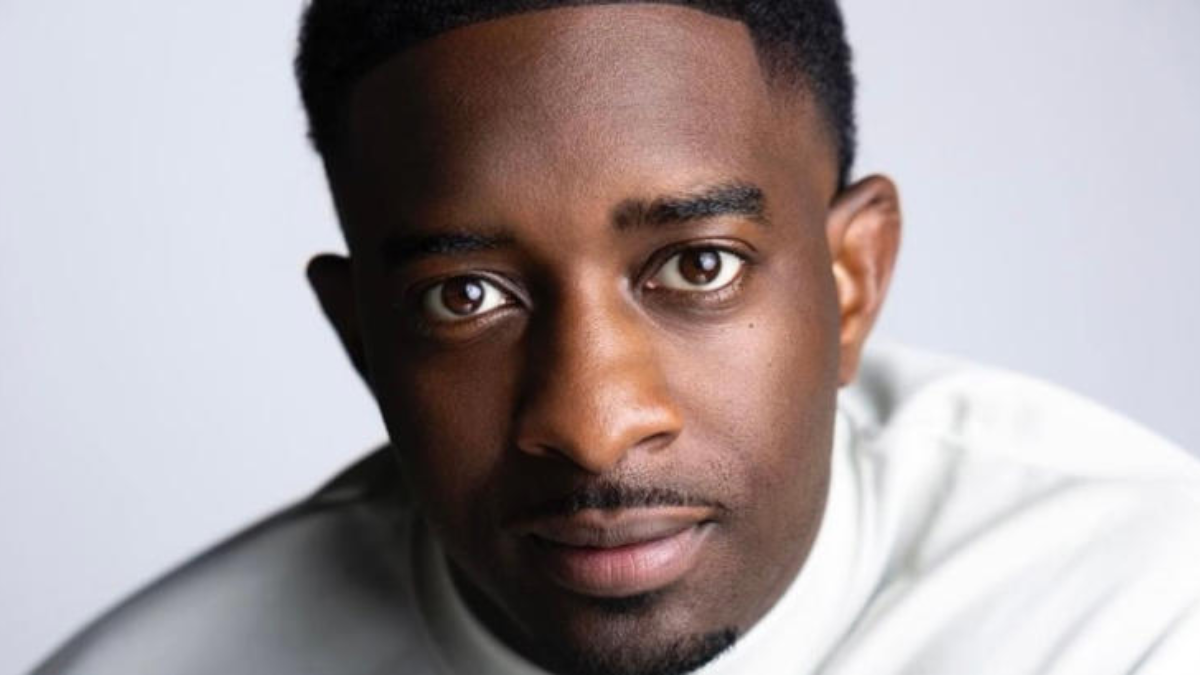 M88 Signs Actor & Comedian Desi Banks